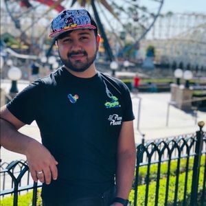 Meet your Posher, César abel